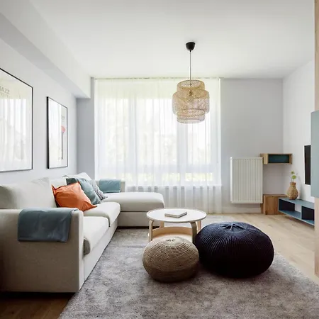 Elegant Overlooking The Music Academy Apartamento *