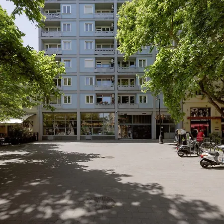 Elegant Overlooking The Music Academy